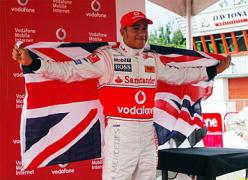 F1:丹尼斯慧眼识英才 哈米尔顿感恩戴德誓留银箭迈凯伦