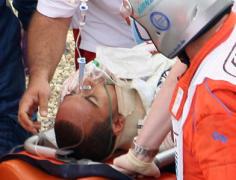 F1:欧洲站哈密而顿排位撞车退赛 伤势尚不确定