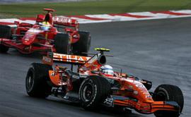 F1:处子秀经历短暂荣耀 温克霍克享受阳光下领跑