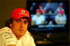 F1:阿隆索无需FIA“照顾” 称与汉密尔顿没问题