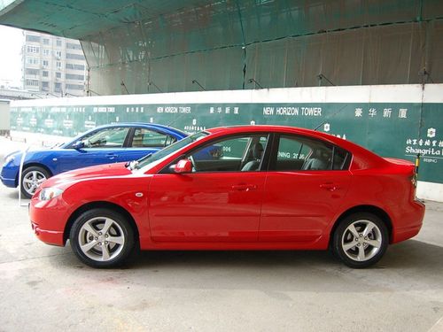 运动感十足 Mazda3最高降幅达1.5万元 
