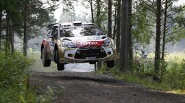 WRC芬兰站 大众车队队友之争特拉瓦拉险胜